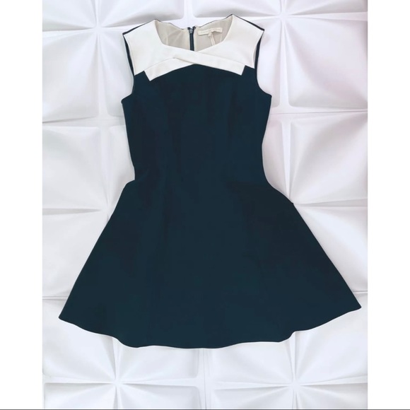 Halston Heritage Sz 8 Black Ivory Ponte Knit Dress - Picture 2 of 7